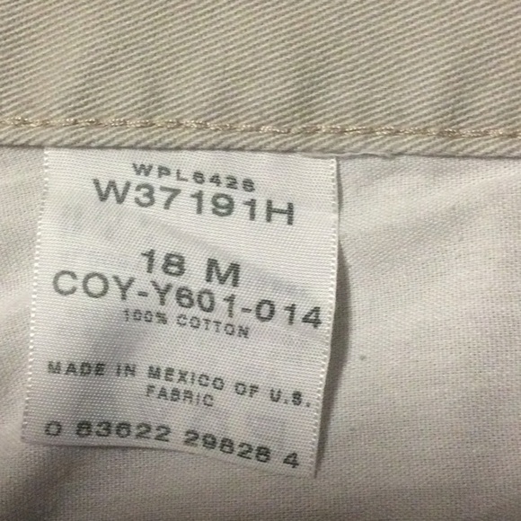 Ladies Jeans Shorts size 18 M by Casuals color is cream all cotton. #71 - Picture 6 of 7